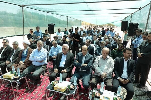 ویدیو| آیین آغاز عملیات اجرایی پروژه های عمرانی شهر جدید رامین در خوزستان