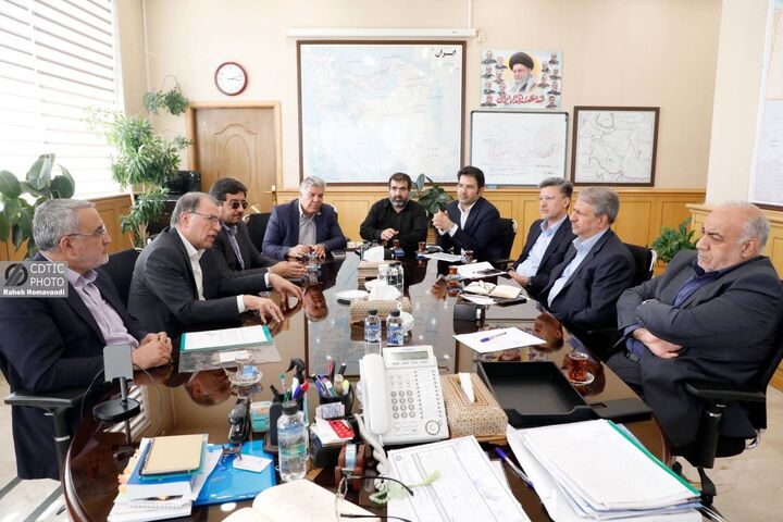 پیگیری احداث ادامه مسیر اتصال بزرگراه آران‌وبیدگل به آزادراه قم-گرمسار 