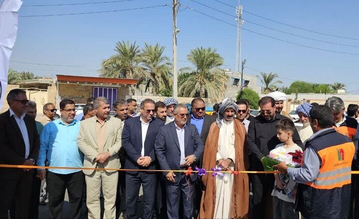 تداوم خدمت‌رسانی در راه‌های شادگان باوجود محدودیت‌ها/ عبور از موانع با هم‌افزایی دستگاه‌های اجرایی