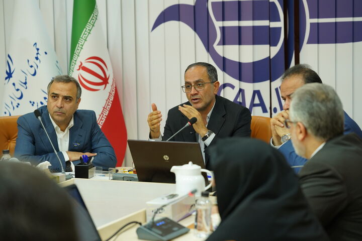 ببینید | چهارمین همایش شورای معاونین توسعه مدیریت و منابع سازمان‌ها و شرکت‌های تابعه وزارت راه و شهرسازی