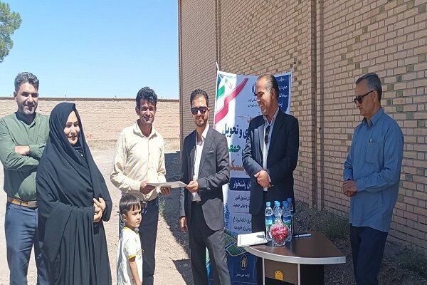 واگذاری نخستین زمین طرح جوانی جمعیت در شهرستان رشتخوار خراسان رضوی