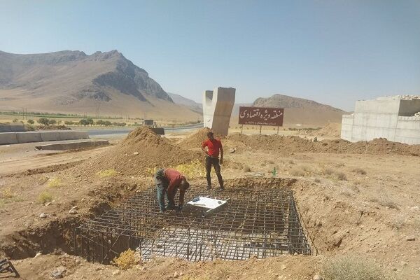 احداث فونداسیون ۱۰ بیلبورد در ورودی استان چهارمحال و بختیاری همزمان با برگزاری کنگره ۲۷۵۰ شهید استان