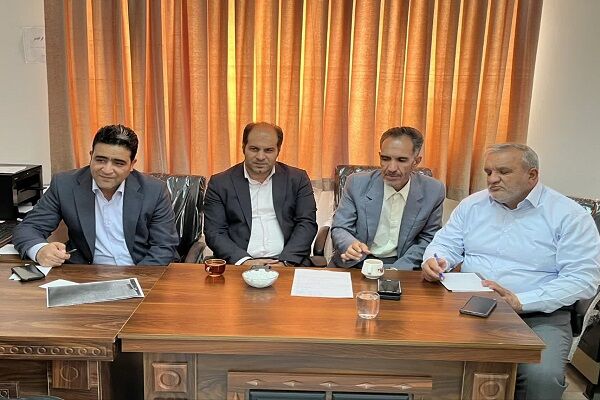 بررسی مشکلات و مطالبات متقاضیان نهضت ملی مسکن شهر خمین