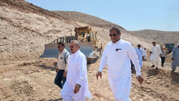 3 کیلومتر از باقی مانده قطعه 3 محور خاش - ایرانشهر