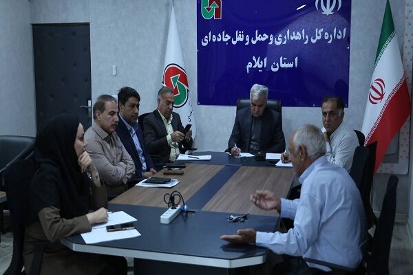 رسیدگی به مطالبات ۲۳ شهروند ایلامی در دیدار چهره‌به‌چهره با مدیرکل راهداری استان