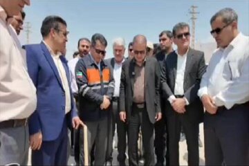 صحبت های رحمانی استاندار و پیمانجو مدیرکل راهداری و حمل‌ونقل جاده‌ای استان کهگیلویه و بویراحمد در آیین آغاز عملیات اجرایی پروژه اصلاح نقطه حادثه خیز سرلیکک در شهرستان بهمئی