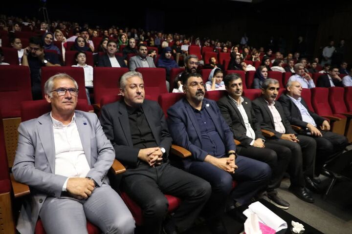 آیین تجلیل از دانش‌آموزان برتر فرزندان اعضای سازمان نظام مهندسی ساختمان آذربایجان غربی