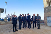 ببینید : بازدید معاون هماهنگی امور عمرانی استانداری اردبیل از ساخت واحدهای مسکونی و عملیات اجرایی زیرساخت ها در شهرک ۶۴۵ هکتاری سردار شهید سلیمانی اردبیل