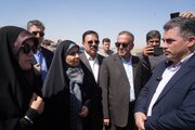 ببینید | بازدید وزیر راه و شهرسازی از پروژه ۵۰۲ واحدی در حال ساخت در حاشیه شهر میانه