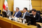 ببینید| نشست مدیرعامل شرکت ساخت و توسعه با نماینده شورای عالی هماهنگی اقتصادی سران سه قوا درباره کریدورهای حمل و نقل کشور