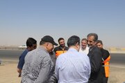ببينيد | بازدید معاون دفتر نگهداری رویه و ابنیه فنی راه سازمان راهداری و حمل‌و‌نقل جاده‌ای از آزادراه کاشان - اصفهان