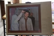 برگزاری نمایشگاه عکس‌نوشته‌های شهدا در اداره‌کل راه و شهرسازی استان قزوین