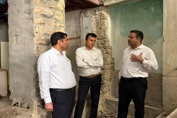 ببینید| بازدید مدیرکل راه و شهرسازی بوشهر از روند بهسازی عمارت تاریخی طبیب