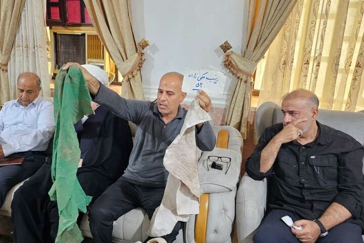 کارکنان بنادر هرمزگان مهمان خانواده‌های دو شهیده دانش‌آموز میناب شدند