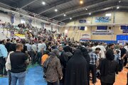 گزارش تصویری از  قرعه کشی اراضی جوانی جمعیت شهر ساوه در محل  سالن ورزشی امام خمینی (ره) این شهر