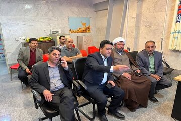 گزارش تصویری از  قرعه کشی اراضی جوانی جمعیت شهر ساوه در محل  سالن ورزشی امام خمینی (ره) این شهر
