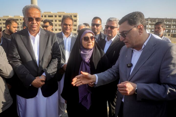 ببینید | بازدید وزیر راه و شهرسازی از پروژه راه‌آهن چابهار–زاهدان