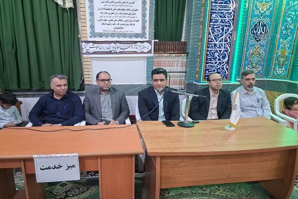 ببینید l برگزاری میز ارتباطات مردمی مدیرکل راه وشهرسازی استان مرکزی