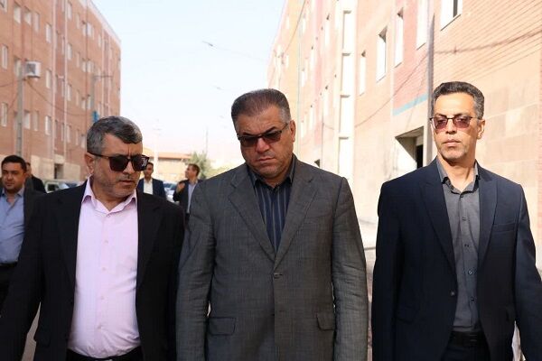ببینید|بازدید مسئولان شهرستان شاهرود از پروژه های نهضت ملی مسکن در خاوران شاهرود