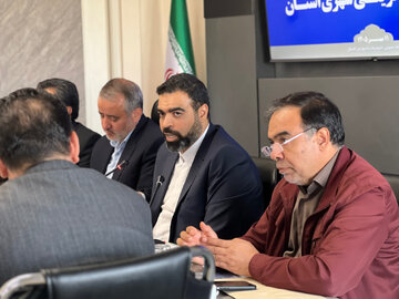 معاون املاک وزارت راه وشهرسازی