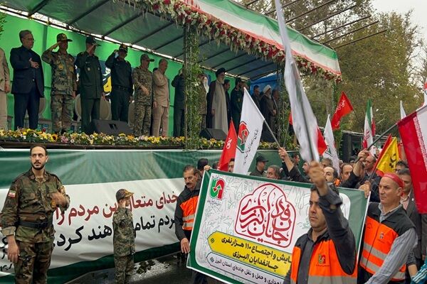حضور پرشور مدیرکل، معاونان و کارکنان راهداری البرز در رزمایش ۱۱۰ هزار نفری «جان‌فدایان البرز»