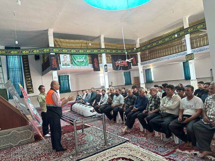 راهداری قزوین به بیش از ۹ هزار دانش‌آموز و موتورسوار آموزش ایمنی تردد ارائه کرد