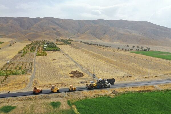 ️بهسازی و روکش آسفالت ۴۰ کیلومتر از راه‌های روستایی کرمانشاه در ۶ ماهه نخست سال‌جاری