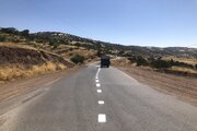 ببینید| عملیات خطکشی آکس جاده به طول ۳/۵کیلومتر مسیر جوانرود _ بیله ای (استان کرمانشاه)