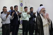 ببینید| اقامه نماز جماعت به امامت آیت‌الله محسن حیدری نماینده مردم خوزستان در مجلس خبرگان در اداره کل راه و شهرسازی خوزستان