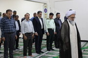ببینید| اقامه نماز جماعت به امامت آیت‌الله محسن حیدری نماینده مردم خوزستان در مجلس خبرگان در اداره کل راه و شهرسازی خوزستان