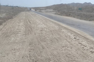 ارتقای ایمنی محور های مواصلاتی شهرستان بندرخمیر