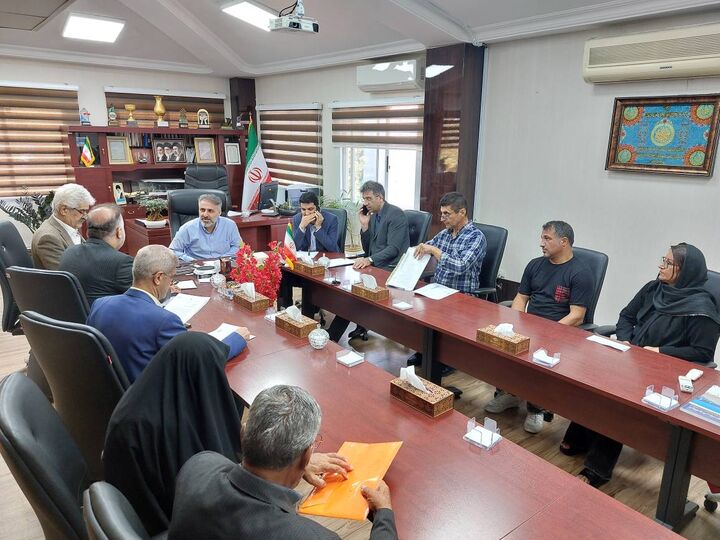 بررسی مستقیم مشکلات شهروندان در میز ارتباطات مردمی راه و شهرسازی مازندران
