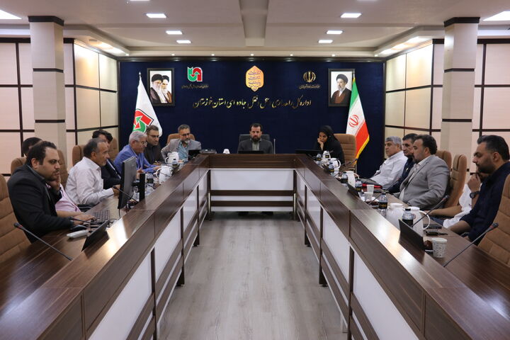 ببینید|نشست کار گروه استانی مراکز معاینه فنی خودرو های سنگین استان خوزستان