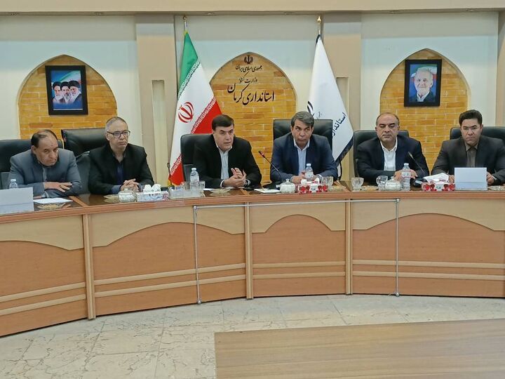 قدردانی ویژه استاندار کرمان از مدیرکل راه و شهرسازی استان برای جهش در مطالعات بازآفرینی شهری