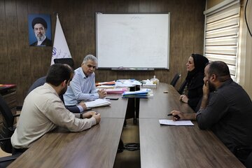بررسی و رسیدگی به مشکلات 31 شهروند خوزستانی در طرح چهارشنبه ها با شهروندان