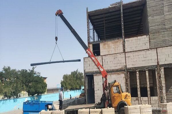 مدرسه ۱۲ کلاسه ایران‌مهر مشهد به مسیر تکمیل بازگشت