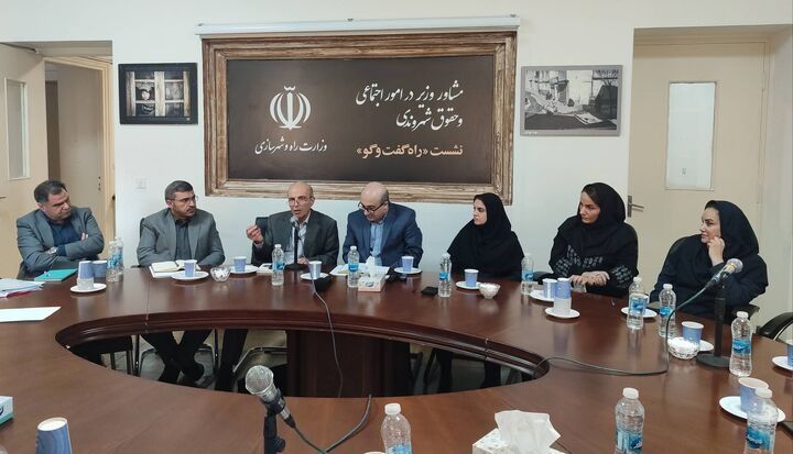 اعطا: مسئولیت‌پذیری اجتماعی باید به رویکرد مشترک دستگاه‌ها تبدیل شود/ معیدفر: مسئولیت اجتماعی با تقدم انسان بر تولید آغاز می‌شود