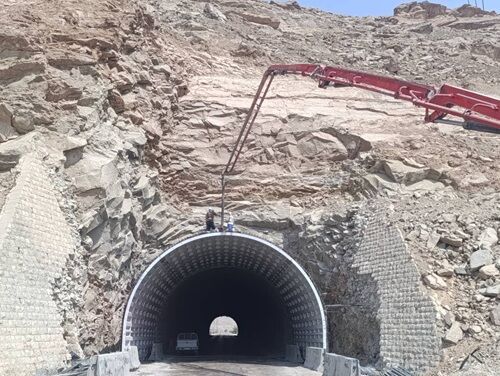 پیروزی اراده بر آوارهای جنگ؛ بازسازی پرشتاب تونل‌های شهید میرزایی در استان هرمزگان