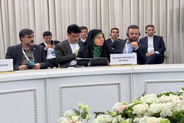 پیشنهادات ایران برای گسترش همکاری‌ و تقویت کریدورهای منطقه‌ای اکو/ تامین امنیت کریدورهای حمل‌ونقل به نفع همه کشورهای منطقه است/ توافقات حمل‌ونقلی اکو باید به برنامه‌های عملیاتی تبدیل شود/ احیای قطار اکو، نقطه شروعی برای توسعه همکاری‌های ریلی منطقه است 