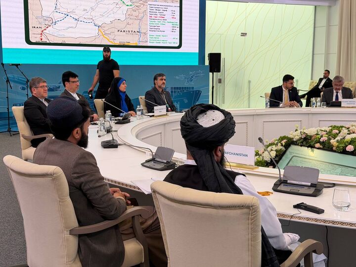 ببینید | وزیر راه و شهرسازی در نشست کریدور ترانس‌افغانستان
