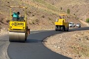 ببینید|بازدید میدانی نماینده مردم غرب استان البرز  بهمراه مدیرکل راهداری و حمل و نقل جاده‌ای استان البرز از عملیات روکش آسفالت محورجوستان _دهدر در طالقان