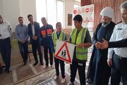 ببینید|برگزاری همایش ارتقای ایمنی راکبان موتورسیکلت و ارتقای ایمنی دانش‌آموزان مدارس حاشیه راه در روستای سلطان آباد شهرستان چهارباغ