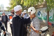 ببینید|برگزاری همایش ارتقای ایمنی راکبان موتورسیکلت و ارتقای ایمنی دانش‌آموزان مدارس حاشیه راه در روستای سلطان آباد شهرستان چهارباغ