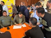 ببینید| برپایی میز خدمت اداره راه وشهرسازی در مصلی نماز جمعه شهرستان دزفول و پاسخگویی و رسیدگی به مشکلات شهروندان