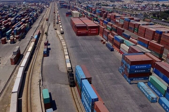 Hormozgan Ports Director Reports Significant Surge in Rail Traffic and Cargo Movement at Shahid Rajaee Port