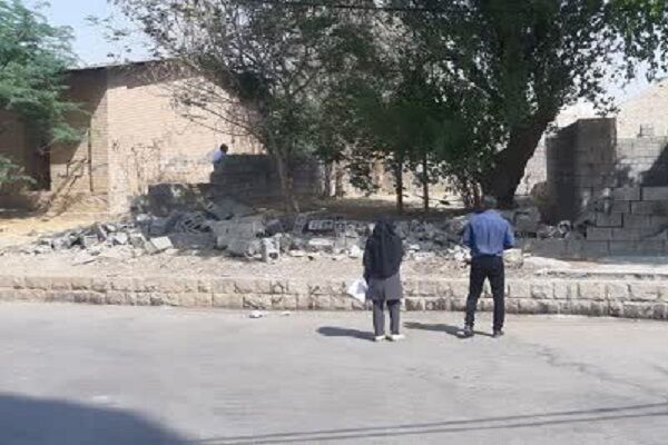ببینید| رفع تصرف منطقه پانسیون خیام شهرستان مسجدسلیمان به مساحت 200متر مربع به همت یگان حفاظت از اراضی شهرستان