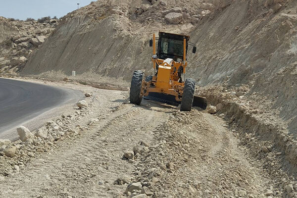 احداث کانال هدایت آب