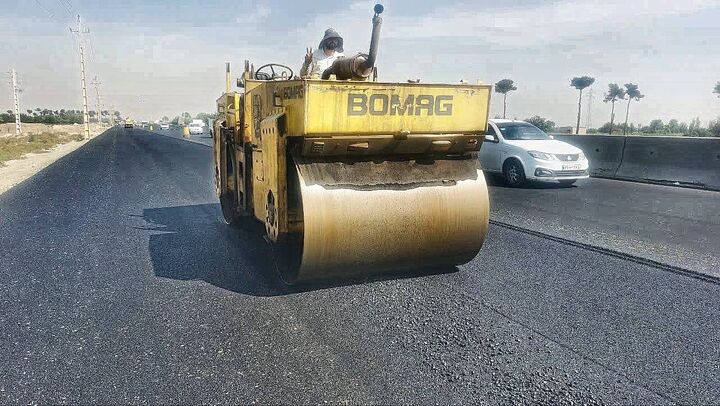 آغاز عملیات بهسازی و روکش آسفالت کمربندی دوم تهران با اعتباری بالغ بر 1200 میلیارد ریال