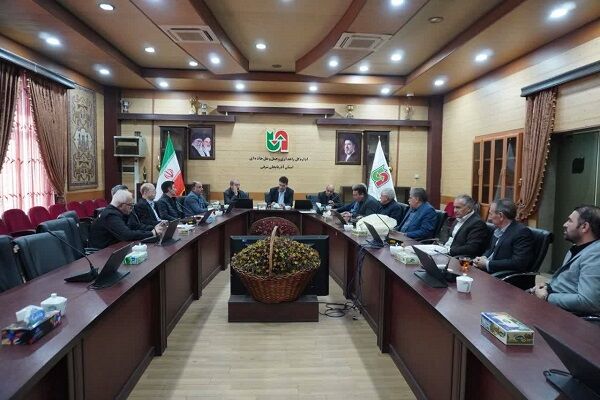 نشست هم‌اندیشی انجمن های صنفی(حمل و نقل کالا) استانهای آذربایجان شرقی وغربی در تبریز