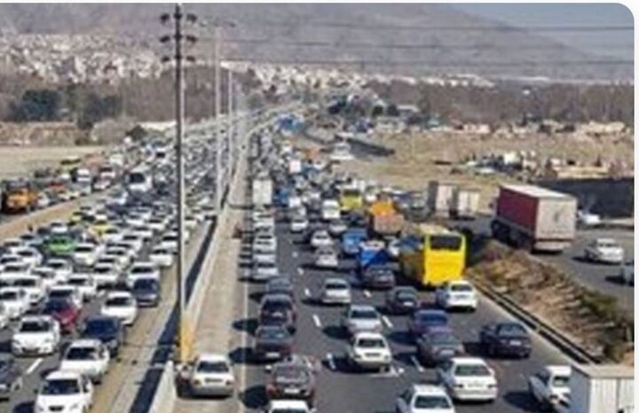 ثبت بیش از ۲۱۵ میلیون تردد در محورهای آذربایجان شرقی طی هفت‌ماه گذشته